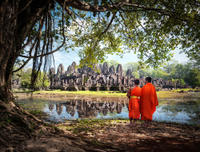 Private Tour: 3-Night Angkor Temples and Tonle Sap Lake by Tuk-Tuk