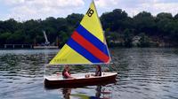 Snark Dinghy Sailboat Rental on Lake Travis in Austin
