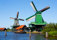 Amsterdam Super Saver: Zaanse Schans Windmills, Delft and The Hague Day Trip