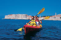 Dubrovnik Super Saver: Old Town Walking Tour plus Sea Kayak and Snorkeling