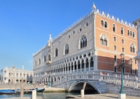 Offre spéciale Venise: visite, billet avec coupe-file, du Palais des Doges et de la basilique St Marc, visite de Venise à pied