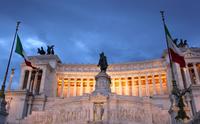 Small-Group Tour of Rome by Car with Italian Snack or Aperitivo