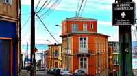 Valparaiso and Viña del Mar Tour with Wine Tasting at Bodegas RE from Santiago