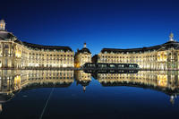 Bordeaux City Sights Night Walking Tour