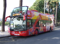 Excursión turística en autobús con paradas libres por Sevilla