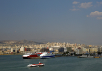Transfert privé à l'arrivée: le port de croisière du Pirée vers le centre d'Athènes