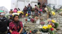 2 Day Tour: Chichicastenango Market and Lake Atitlan from Antigua