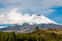 2-Day Andes Tour from Quito with Avenue of the Volcanoes Train Ride