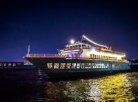 Hudson River med World Yacht New York sejltur med middag Hudson River med World Yacht New York sejltur med middag