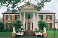 Visite de Graceland: pass Platinum transports with aller-retour au départ de Memphis