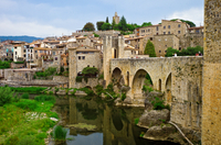 Visite en petit groupe d'Une Journée Dans Les villages médiévaux au départ de Barcelone