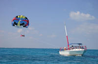 Cancún Parasailing-Abenteuer Cancún Parasailing-Abenteuer