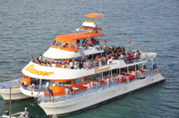Croisière touristique en catamaran with plongée avec tuba et danse à Cancun