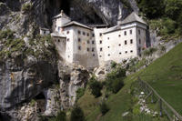 Führung zu den Höhlen von Postojna und zum Schloss Predjama von Ljubljana aus Führung zu den Höhlen von Postojna und zum Schloss Predjama von Ljubljana aus