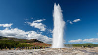 Golden Circle Classic Day Tour from Reykjavik with Live Guide and Touch-Screen Audio Guide