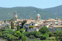 Marseille Shore Excursion: Private Tour of Aix-en-Provence and South Luberon Villages