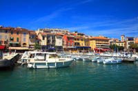 Private Tour: Aix-en-Provence and Cassis Day Trip from Marseille