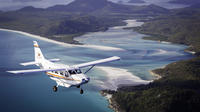 Vol panoramique au-dessus des îles Whitsunday au départ d'Airlie Beach comprenant une excursion rafting et snorkeling avec déjeuner inclus image 1 Vol panoramique au-dessus des îles Whitsunday au départ d'Airlie Beach comprenant une excursion rafting et snorkeling avec déjeuner inclus image 1