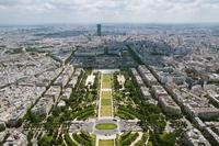 Evite las colas: excursión para grupos pequeños y entrada para la segunda planta de la Torre Eiffel Evite las colas: excursión para grupos pequeños y entrada para la segunda planta de la Torre Eiffel