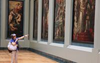 Skip the Line: Small Group Louvre Masterpieces Express Tour