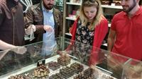 Small-Group Dessert Walking Tour in London