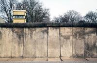 Private Walking Tour: Behind the Iron Curtain and Berlin Wall