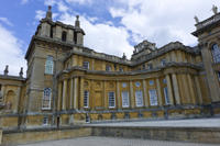 Downton Abbey Village, Blenheim Palace and Cotswolds Day Trip from London 