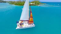 Glow Worm Sailing Excursion in Bermuda