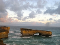 Forfait 2 jours : visite de la ville de Melbourne, croisière sur le fleuve Yarra et tour d'une journée sur Great Ocean Road image 1 Forfait 2 jours : visite de la ville de Melbourne, croisière sur le fleuve Yarra et tour d'une journée sur Great Ocean Road image 1