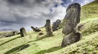 Private Full-Day Easter Island Highlights Tour