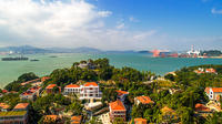 Xiamen Private Day Tour of Gulangyu Island, Shuzhuang Garden, Hulishan Battery, And Nanputuo Temple Including Lunch