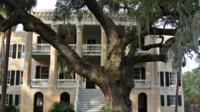 Beaufort History and Film Location Tour by Van