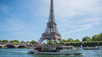 Keine Warteschlangen am Eiffelturm und Seine-Bootstour mit Champagner Keine Warteschlangen am Eiffelturm und Seine-Bootstour mit Champagner