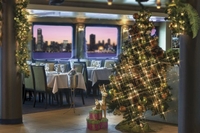 Exclusivité Viator: dîner-croisière de luxe à New York, la veille de Noël