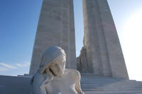 Small-Group Day Trip to Arras and Vimy Ridge WW1 Battlefields from Paris