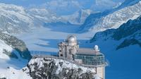 Jungfraujoch mit dem Zug für die Inhaber eines Swiss Travel Pass Jungfraujoch mit dem Zug für die Inhaber eines Swiss Travel Pass
