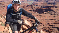 Guided Full-Day Mountain Bike Tour in Moab