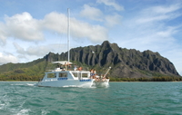 Croisière sur la baie de Kaneohe en catamaran à Oahu