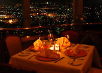 Dîner au restaurant de Bellini à Mexico tournant
