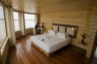 4-Day Amazon River Luxury Cruise from Iquitos on the 'Aqua'