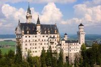 Omvisning av de kongelige slottene fra Frankfurt: Neuschwanstein-slottet og Linderhof-palasset Omvisning av de kongelige slottene fra Frankfurt: Neuschwanstein-slottet og Linderhof-palasset