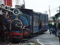 6-Day Private Tour to Gangtok and Darjeeling from Kolkata Including Train Ride in Ghum