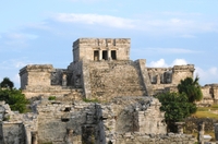 Croisière en catamaran au départ de Riviera Maya et visite des Ruines de Tulum with déjeuner et plongée libre