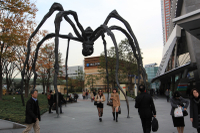 Visite à pied de Scholar architecturale dirigés: Harajuku, Omotesando et Roppongi