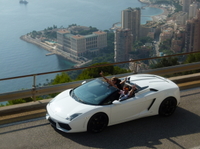 Essai de conduite D'une Lamborghini au départ de Monaco