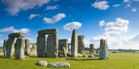 Small-Group Day Trip to Stonehenge, Glastonbury and Avebury from London