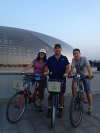 Recorrido en bicicleta por Pekín privado por la noche Recorrido en bicicleta por Pekín privado por la noche