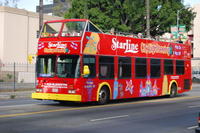 Los Angeles Combo: Hop-On Hop-Off Bus Tour and Self-Guided Beverly Hills Bike Tour