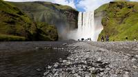 2-Day South Coast Tour with a Glacier Hike