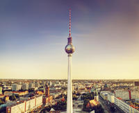 Evite las colas: Acceso en horario punta por la mañana a la Torre de TV de Berlín Evite las colas: Acceso en horario punta por la mañana a la Torre de TV de Berlín
